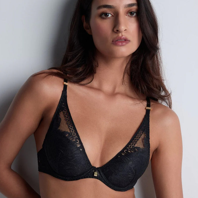 Model wearing 'Love Soul' Black Push-Up Bra, by Aubade (front view).