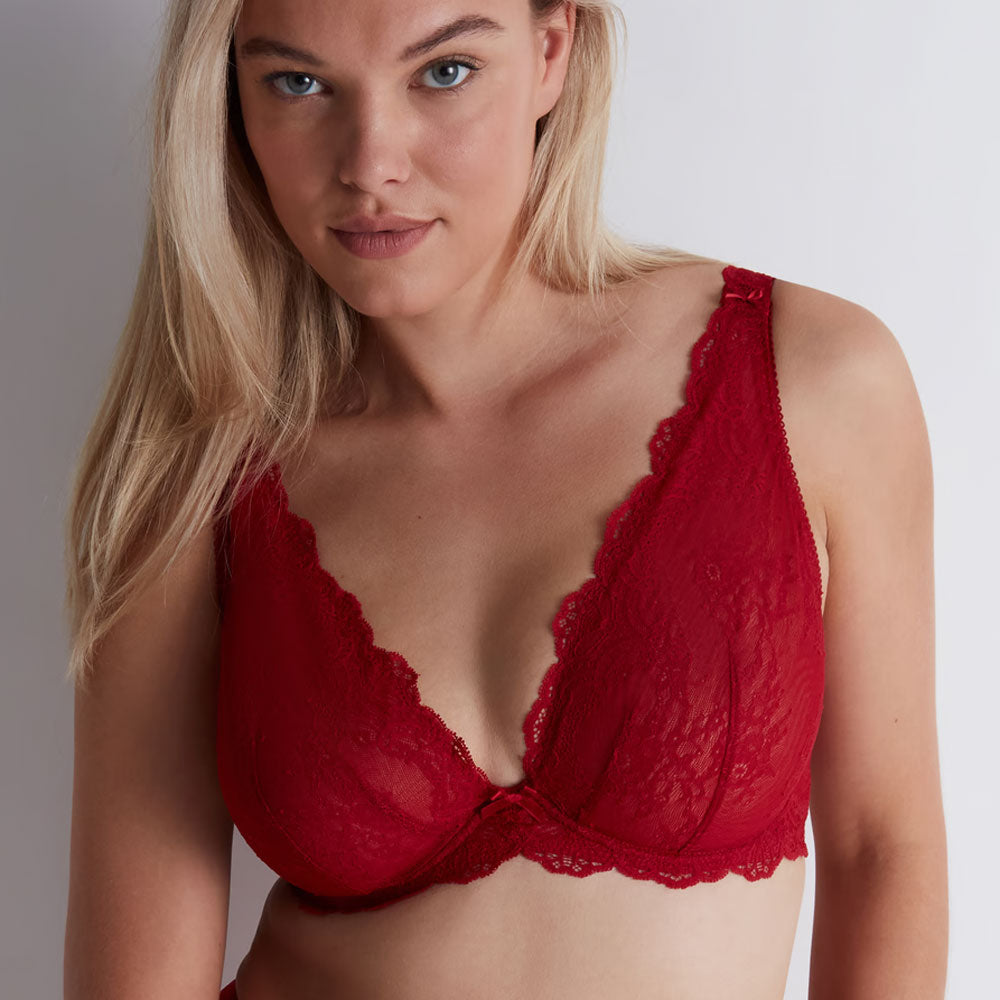 Model wearing Aubade 'Danse des Sens' Triangle Plunge Bra in Irresistible Red.