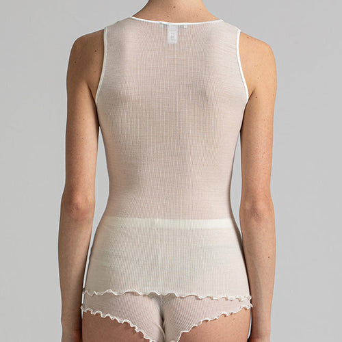 Model wearing 'Basilia' Ivory Warm and Breathable T-Shirt, by Boglietti (back view).