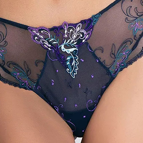 Model wearing 'Déesse Désirs' Midnight Blue Shortie by Lise Charmel (detail).