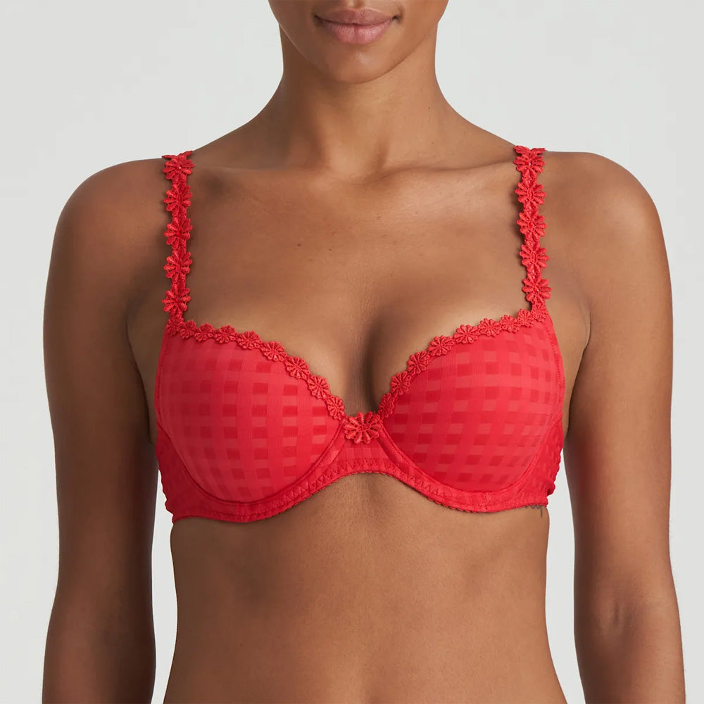 Model wearing 'Avero' Scarlet Push-Up Plunge Bra, by Marie Jo (front view).