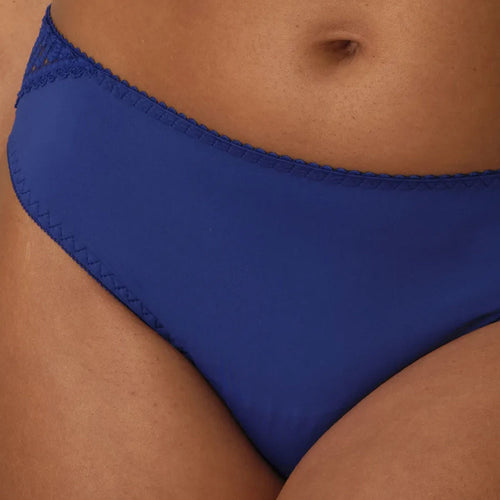 Model wearing PrimaDonna 'Montara' Lazuriete (Cobalt Blue) Rio Brief (detail).