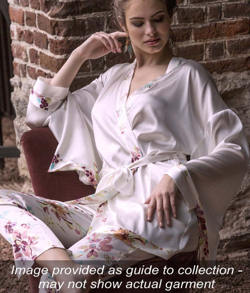 Marjolaine 'Elfique' (Imprime Fleurs) Wrap/Robe - Sandra Dee - Collection Publicity Shot